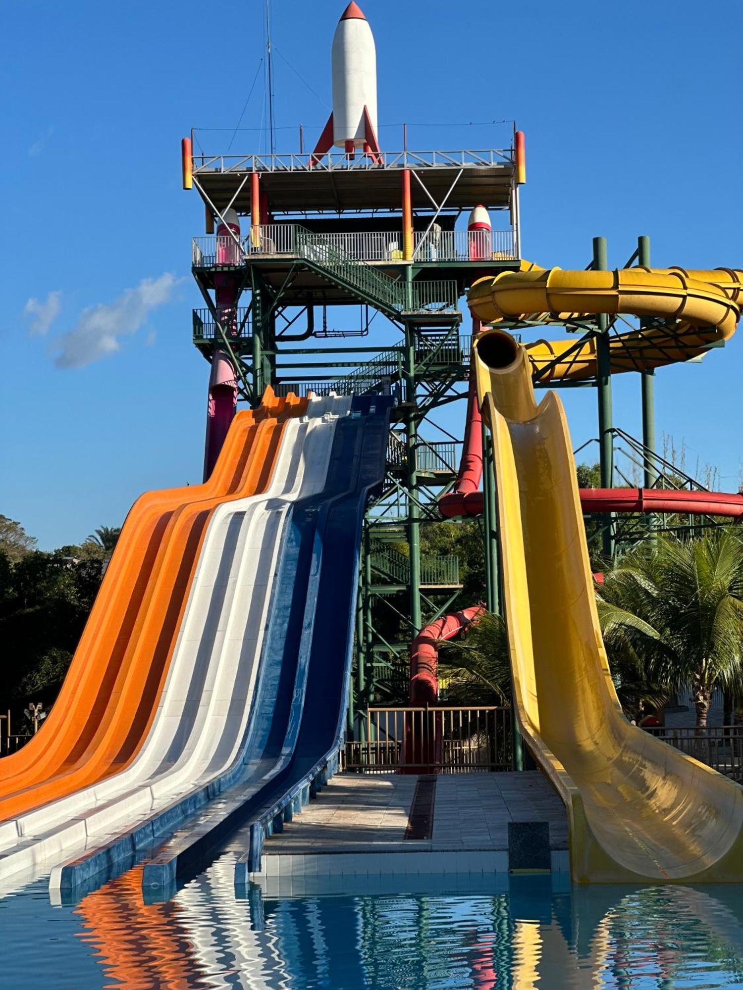 Hotel Piazza Di Roma 915 Com Parque Aquatico *